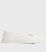 New Look White Canvas Round Toe Lace Up Trainers